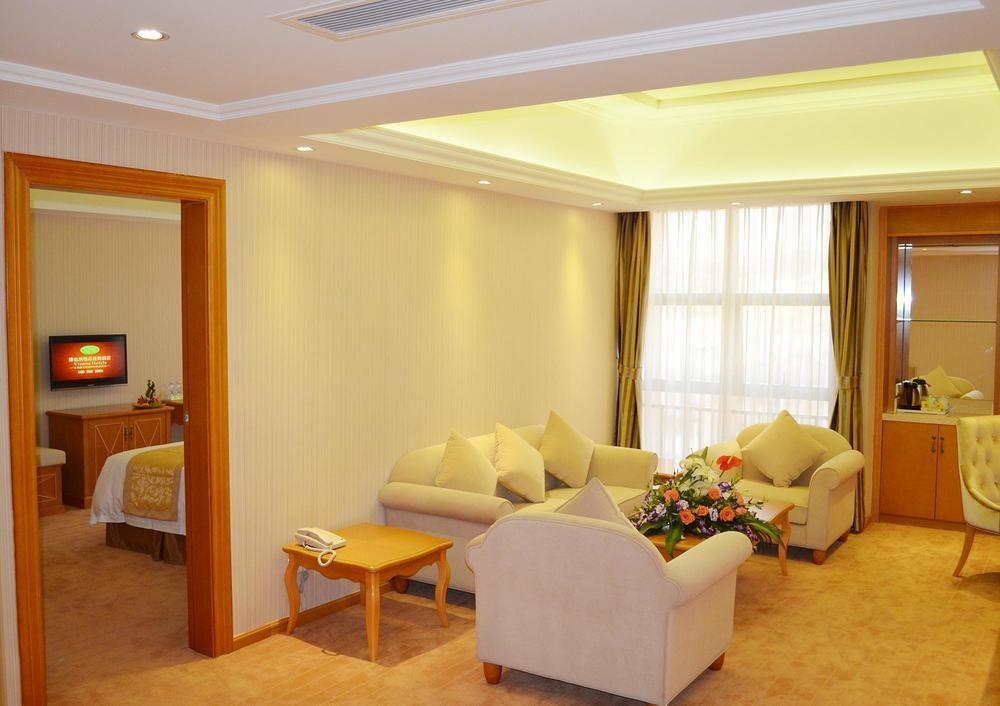 Vienna Hotel Shiyan Guangming Road Shenzhen Esterno foto